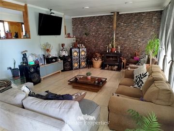 Casa en Venta en Frente a colegio Virginia Subercaseaux