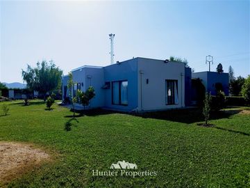 Casa en Venta en Frente a colegio Virginia Subercaseaux