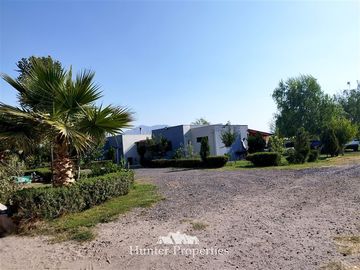 Casa en Venta en Frente a colegio Virginia Subercaseaux