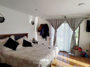 Parcela en Venta en Frente a colegio Virginia Subercaseaux