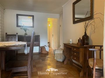 Casa en Venta en **Alhué con avenida Colon