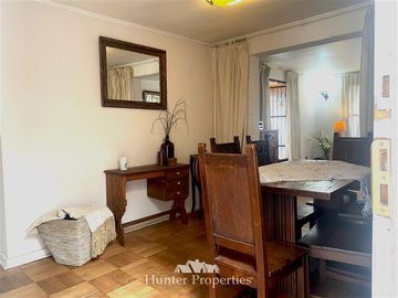 Casa en Venta en **Alhué con avenida Colon