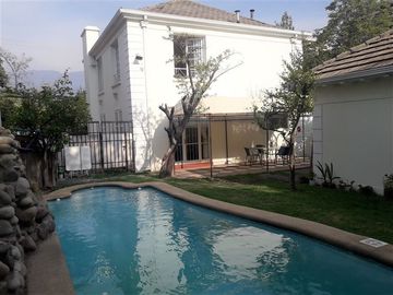 Casa en Venta en IV Centenario / cercano Lider Express