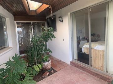 Casa en Venta en Cerro Franciscano, Camino Las Flores / ideal para residencial estudiante u hogar de ancianos