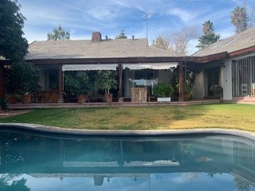 Casa en Venta en Cerro Franciscano, Camino Las Flores / ideal para residencial estudiante u hogar de ancianos