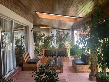 Casa en Venta en Cerro Franciscano, Camino Las Flores / ideal para residencial estudiante u hogar de ancianos