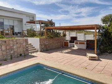 Casa en Venta en La Herradura / Nueva Costanera