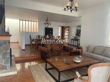 Casa en Venta en La Herradura / Nueva Costanera