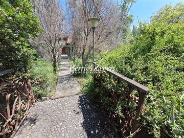 Casa en Venta en Dominicos antiguo / Francisco Bulnes Correa / Camino Las Flores