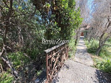 Casa en Venta en Dominicos antiguo / Francisco Bulnes Correa / Camino Las Flores