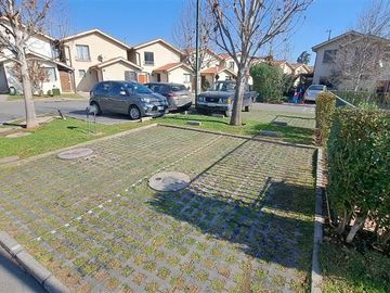 Casa en Venta en Berta Correa 2010