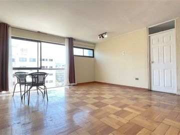 Departamento en Venta en Luis Thayer Ojeda / Providencia