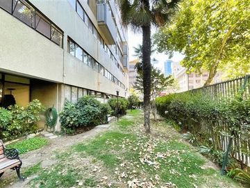 Departamento en Venta en Luis Thayer Ojeda / Providencia