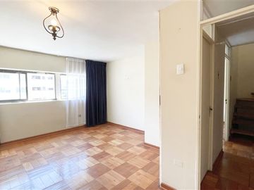 Departamento en Venta en Luis Thayer Ojeda / Providencia