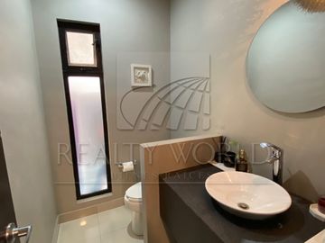 Casas Venta Santa Catarina  27-CV-5320