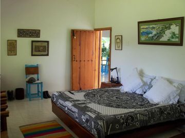 Maat vende Finca  Villeta Salitre Negro 12.000mtrs $1.050 Millones