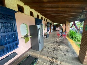 VENDEMOS FINCA CON PESEBRERA EN GIRARDOTA