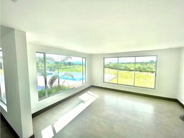 VENTA CASA CAMPESTRE CON PISCINA VIA ALCALA PEREIRA