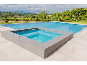 VENTA CASA CAMPESTRE CON PISCINA VIA ALCALA PEREIRA