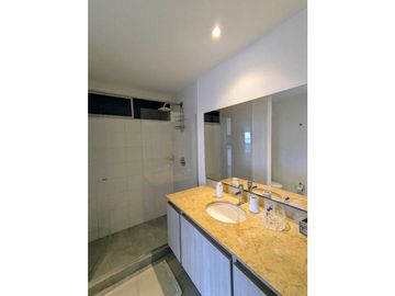VENDO APARTAMENTO, 2 ALCOBAS, PORTAL DE GENOVES