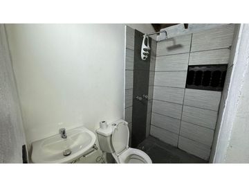 CASA  UNIFAMILIAR EN VENTA ALCALA