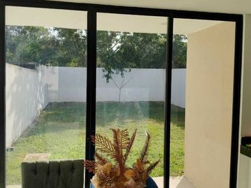 Casa(45) en Venta en Palta 152  Jardín Residencial en Cholul