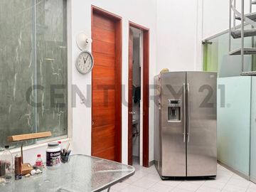 Hermosa Casa en Venta en La Molina
