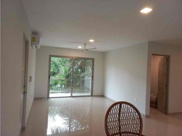 3 habitaciones 2 baños súper amplio departamento en venta PdC