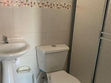 Venta Apto Alamos, C Piso 9 Con Ascensor, Cali.