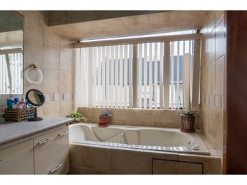 Amagasi Del Inca, Casa en Venta, 379.28m2, 4 Habitaciones
