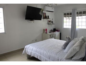 Se vende Casa en Bosques de cibeles, Altos de Panama