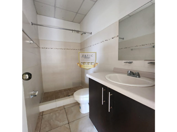 VENTA DE CASA EN SAN ANTONIO