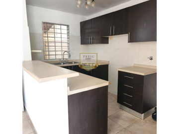 VENTA DE CASA EN SAN ANTONIO