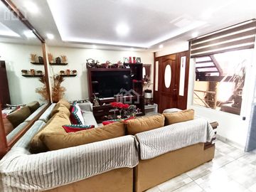 CASA RENTERA EN VENTA SECTOR QUITUMBE