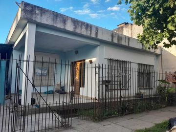 Casa en venta en Berazategui Este