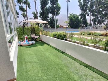 Departamento en Venta en Av. Pedro Fontova / calle Santa Rosa