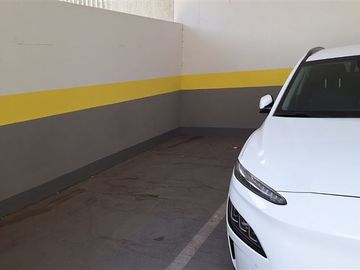 Departamento en Venta en Av. Pedro Fontova / calle Santa Rosa