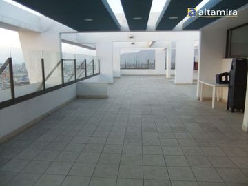 Departamento en Venta en Edificio Costa Azul II piso 10
