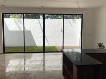 Townhouse en venta de 3 recámaras en Benito Juárez Norte, Mérida