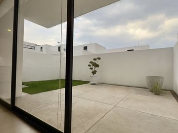 Se Vende: Hermosa Residencia en Zibatá, Club de Golf