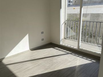 Departamento en Venta en Vicuña Mackenna con Victoria
