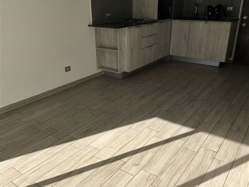 Departamento en Venta en Vicuña Mackenna con Victoria