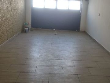 CASA EN VENTA EN LA COLONIA DEL FRESNO