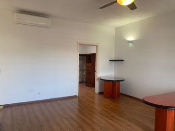 Magnifica casa en Cumbres 2do. Sector