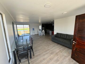 Se vende Parcela con casa estilo Mediterránea