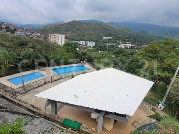 Vendo apartamento oeste de Cali aguacatal excelente clima