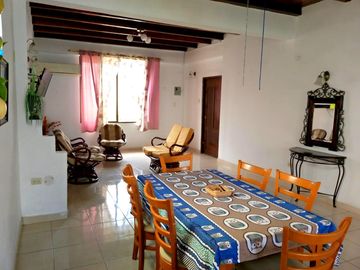 Casa en Venta en Salinas, a pocos metros del Malecón MarH