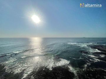 Departamento en Venta en Edificio Punta Cavancha piso 11 TN (2 estacionamientos)