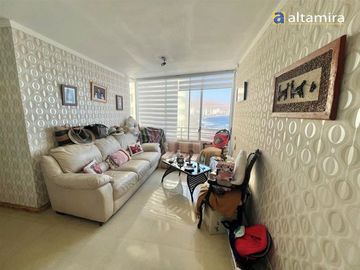 Departamento en Venta en Edificio Punta Cavancha piso 11 TN (2 estacionamientos)