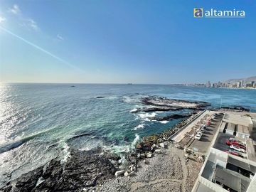Departamento en Venta en Edificio Punta Cavancha piso 11 TN (2 estacionamientos)